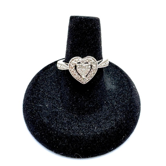 Sterling Silver Diamond Chip Heart Ring Halo Size 7